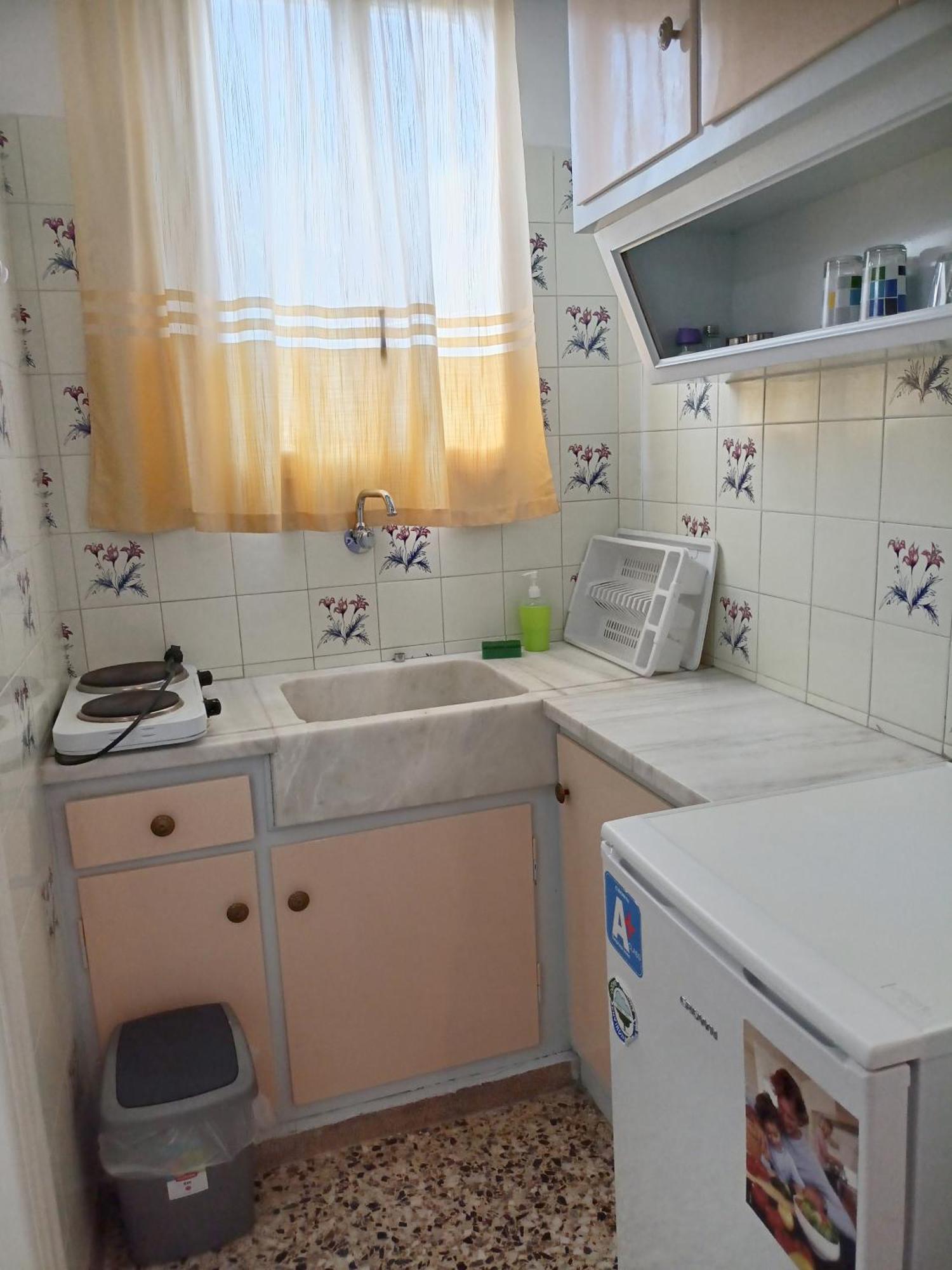 Finikas Rooms Agia Marina  部屋 写真