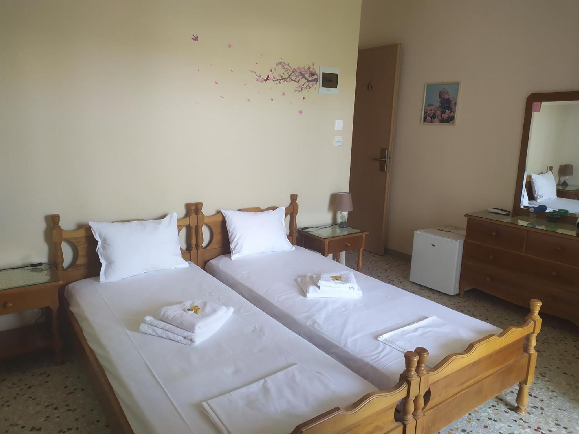 Finikas Rooms Agia Marina  部屋 写真